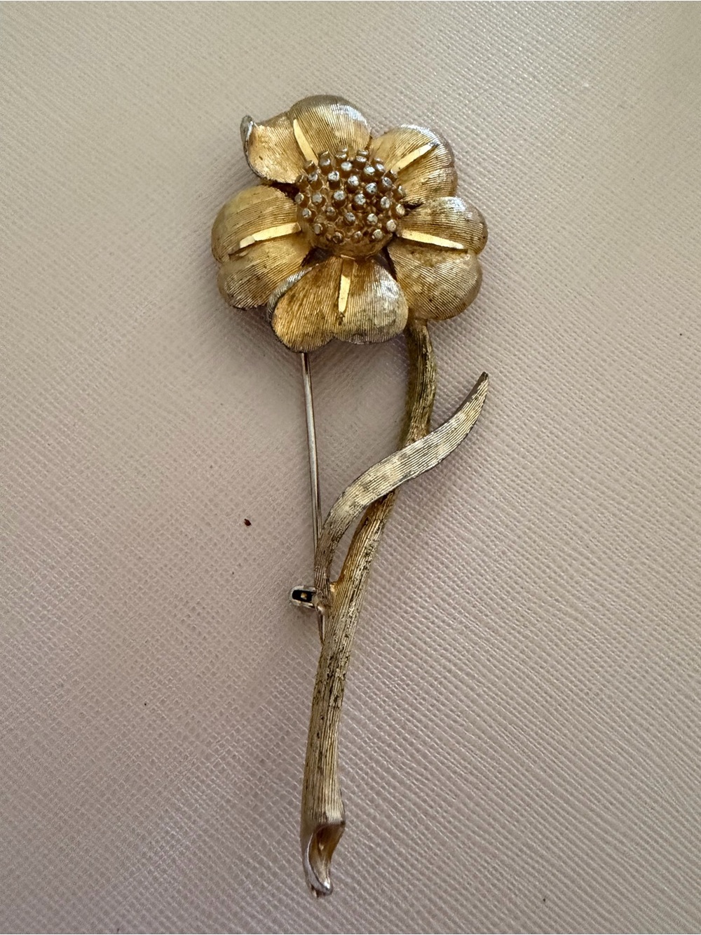 BSK MCM Gold Tone Flower Stem Brooch -Elegant Women's Floral Pin